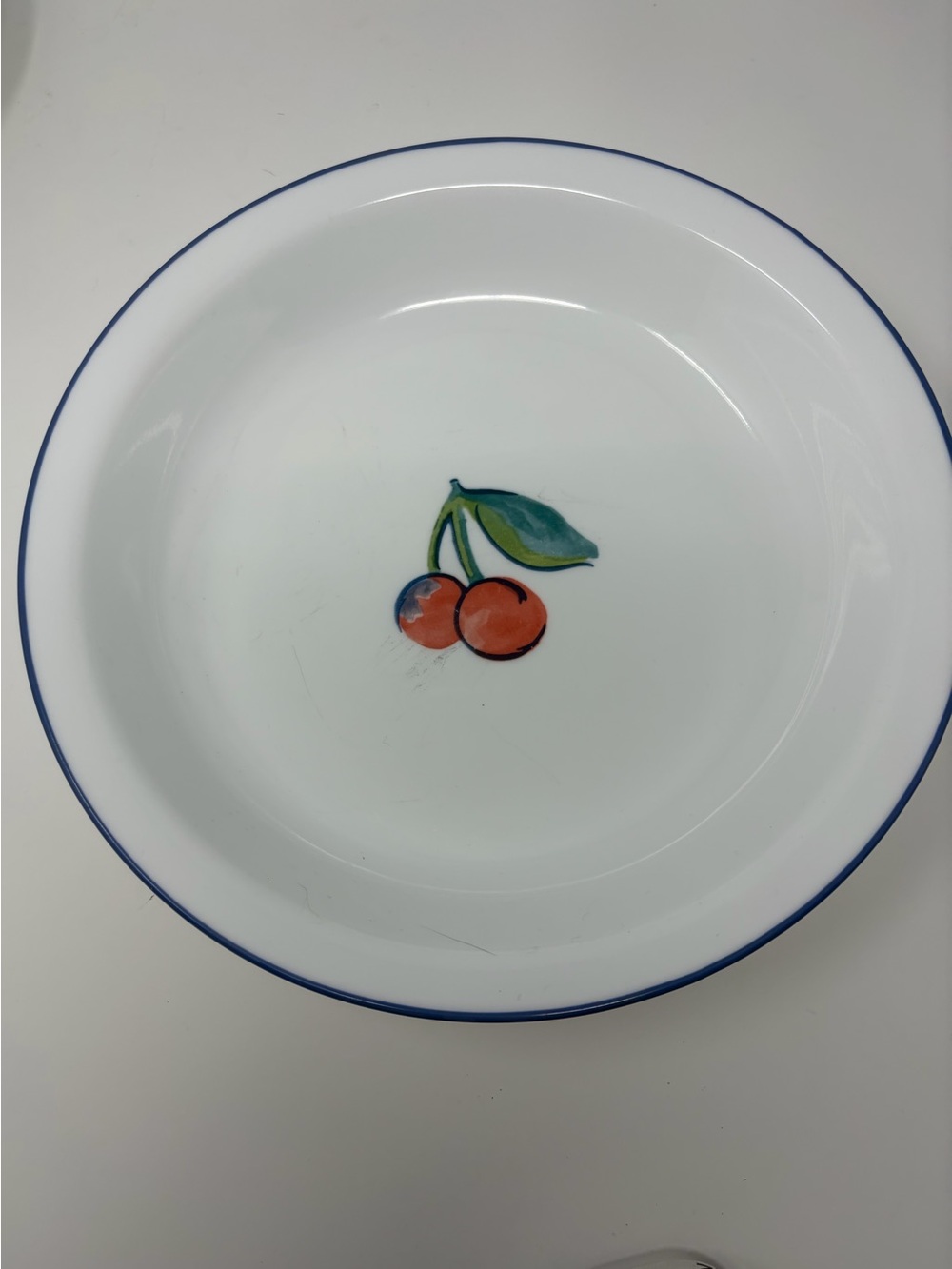 VTG CORELLE 'FRUIT BASKET' 9” PIE SERVING PLATE 'IMPRESSIONS' CHERRIES IN CENTER